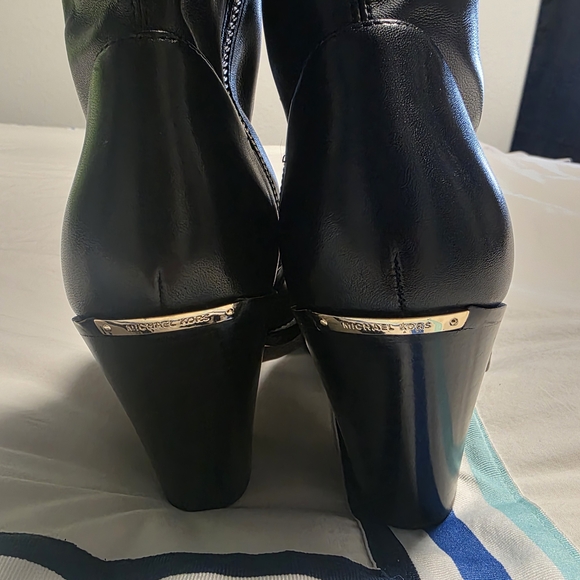 Michael Kors Black Heeled Boots with Gold Zipper - Picture 4 of 5